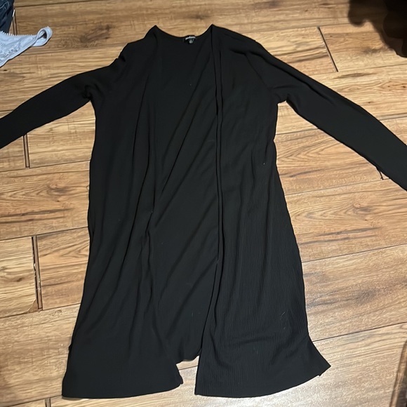 TWO CARDIGANS - Picture 3 of 4